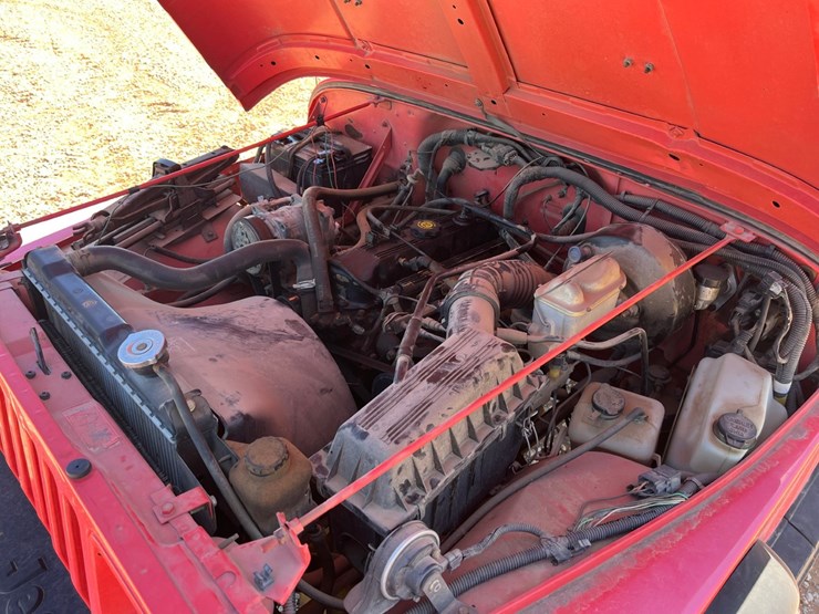 1995-jeep-wrangler-image-19