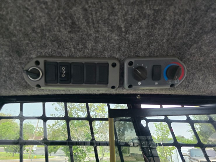 bobcat-s175-image-44