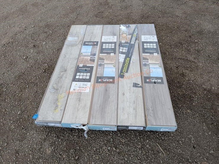 belgium-made-grey-laminate-flooring-image-4