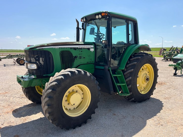 2004-john-deere-7420-image-1
