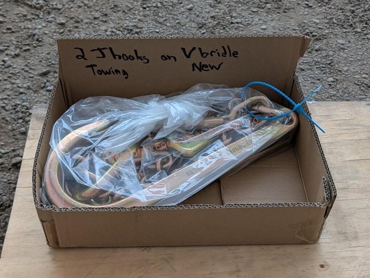 2--towing-j-hooks-on-v-bridle-image-1