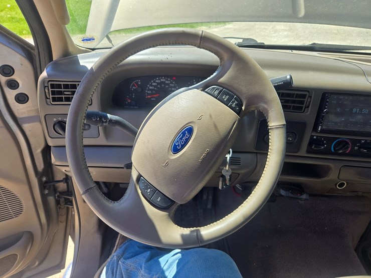 2003-ford-f350-image-39