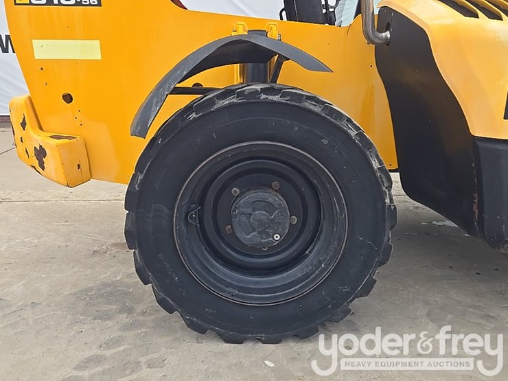 2017-jcb-510-56-image-19