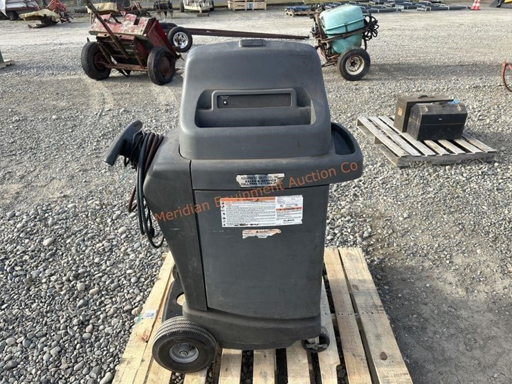 robinair-freon-exchanger-for-automatic-image-3