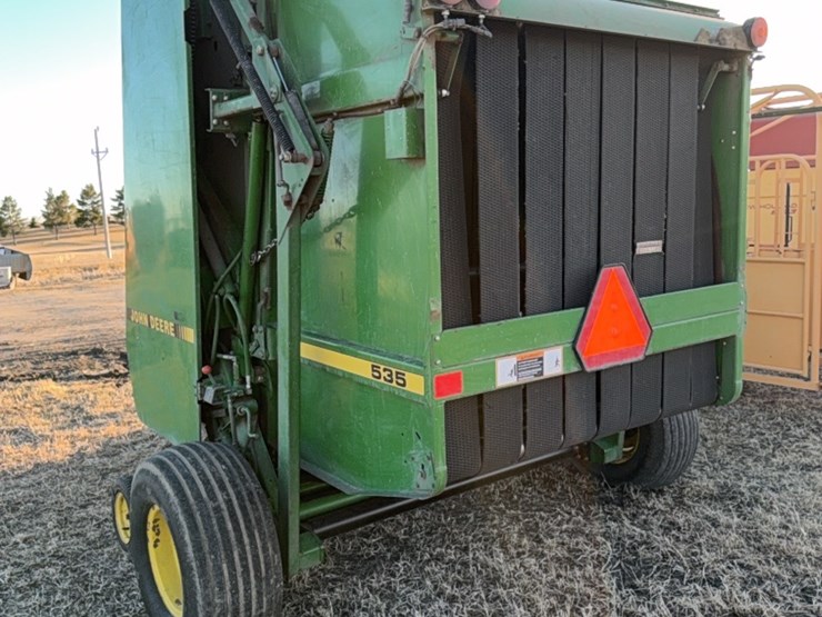 john-deere-535-image-23