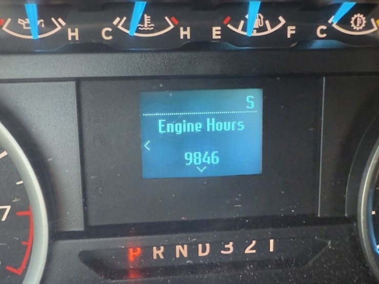 2017-ford-f150-xlt-image-32