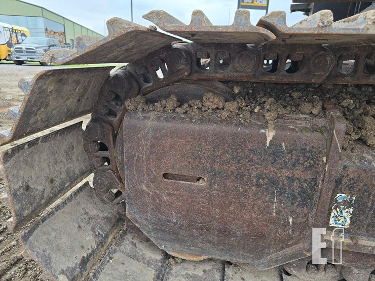 2014-hitachi-zx245us-lc-5n-image-31