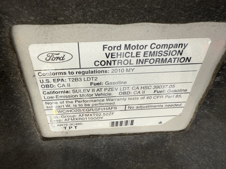 2010-ford-escape-hybrid-image-15