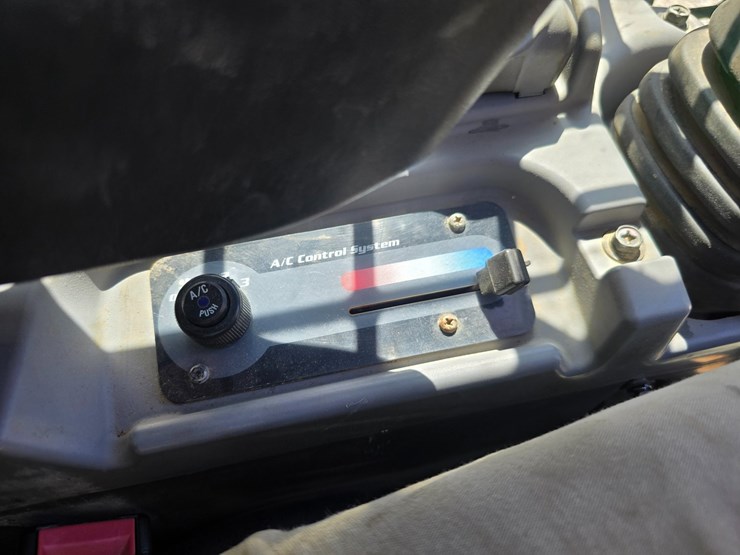 kubota-svl75-2-image-45