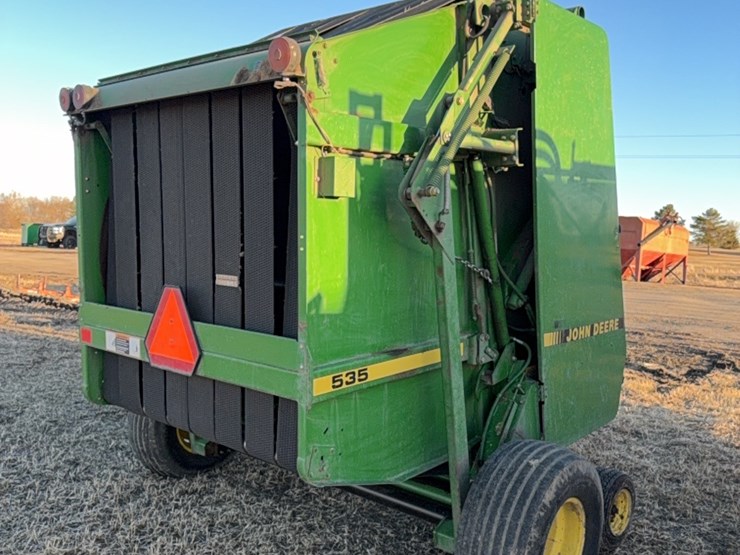 john-deere-535-image-25