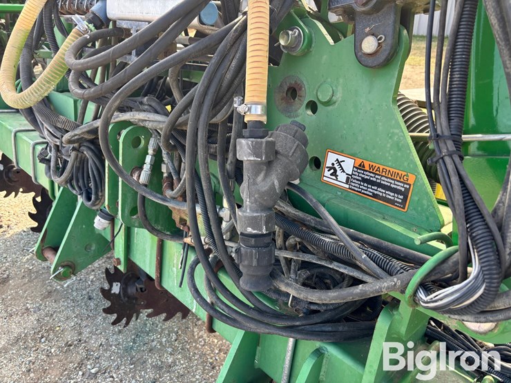 2009-john-deere-1720-image-13