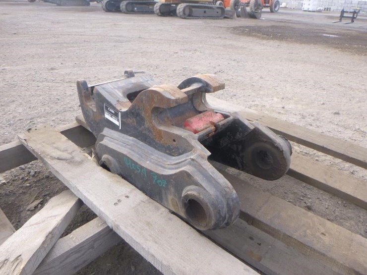 excavator-quick-coupler-image-1