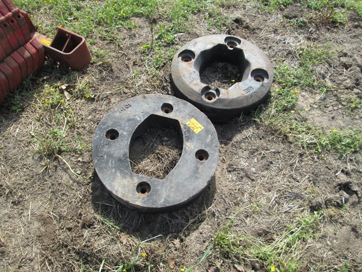 #36756-•-lot-of-(2)-400lbs-rear-wheel-weights-image-1