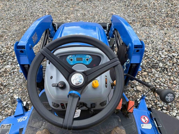 new-holland-workmaster-25s-image-10