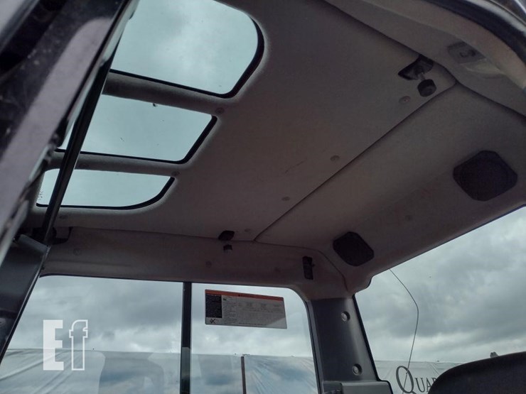 2020-kubota-kx040-4-image-9