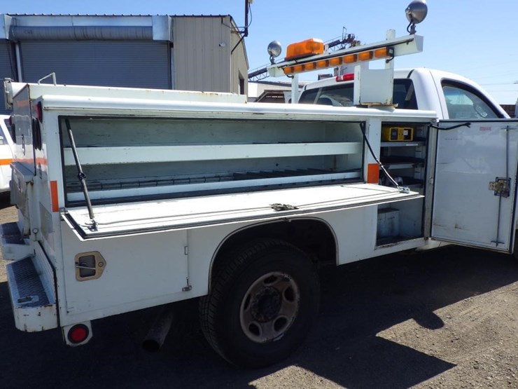 2007-chevrolet-2500hd-image-9