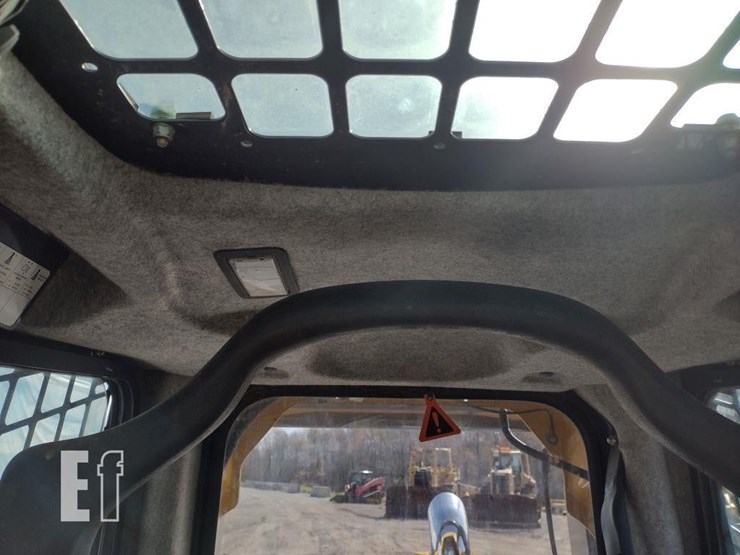 2023-deere-333g-image-10