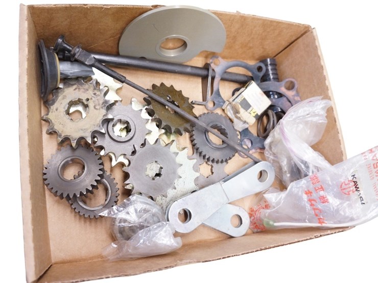 japanese---kawasaki-etc…-miscellaneous-parts-lot-image-4