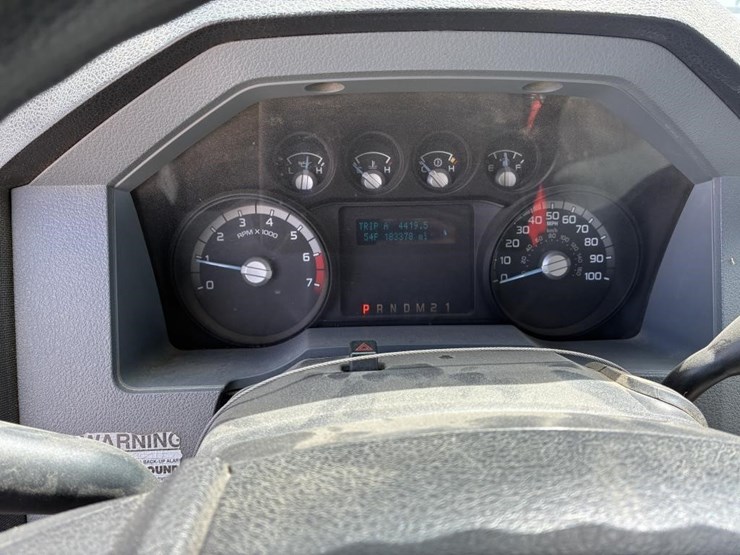 2011-ford-f250-image-15