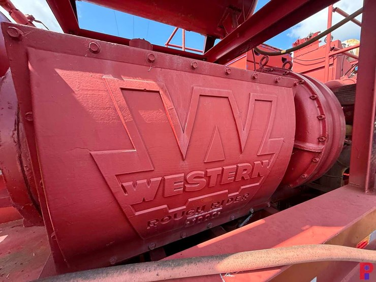 western-rough-rider-1000-hp-10k-triplex-double-pump-trailer-image-10