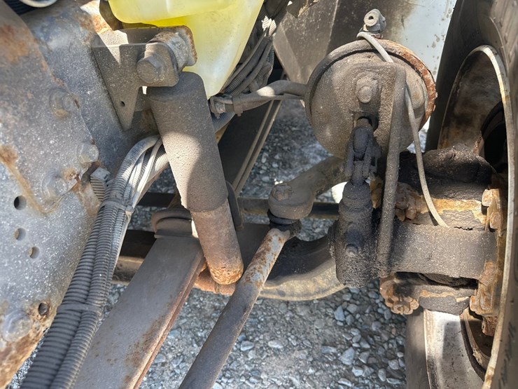 2009-international-durastar-4300-image-66