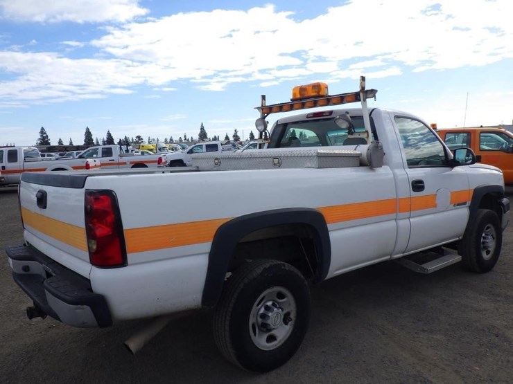 2007-chevrolet-2500hd-image-3