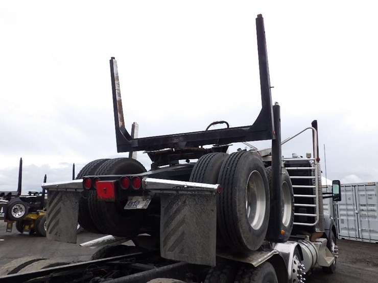 2017-kenworth-t800-image-16