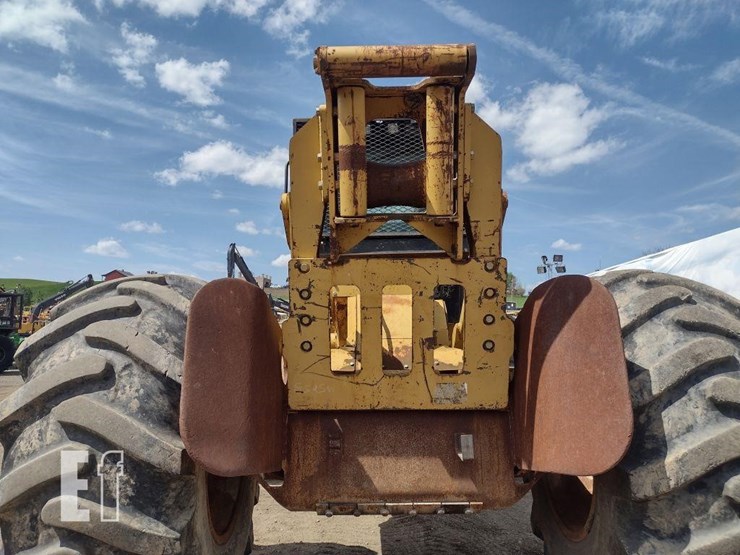 2011-caterpillar-525c-image-26