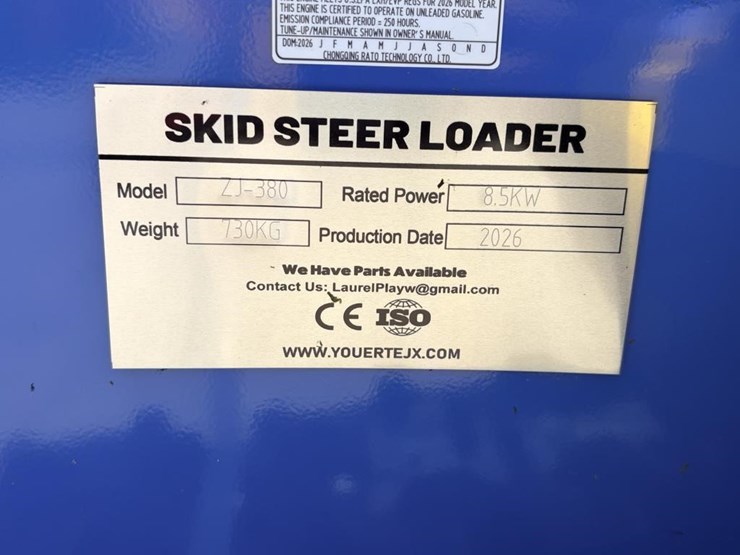 2026-zjg-zj-380-skid-steer-loader-image-12