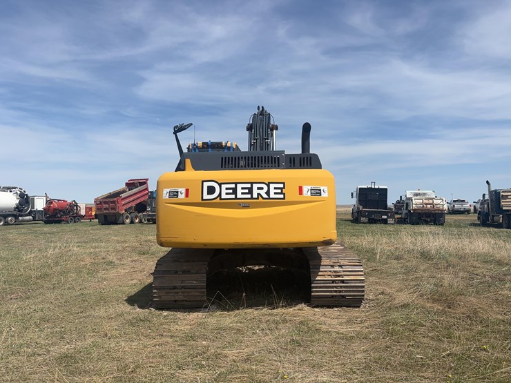 deere-210g-image-6
