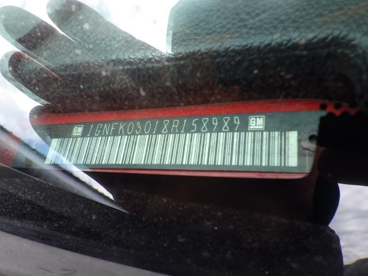 2008-chevrolet-tahoe-image-15