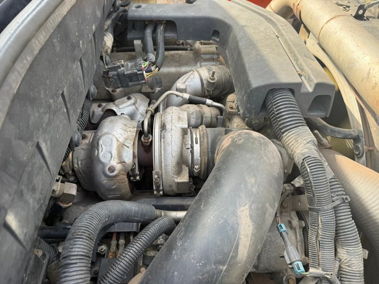 2011-international-terrastar-image-20