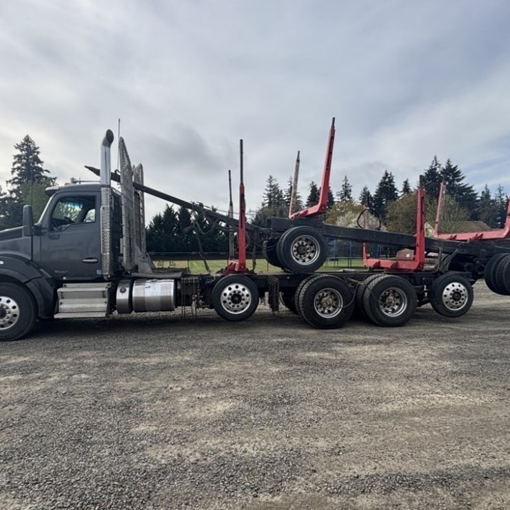 2019 KENWORTH T880
