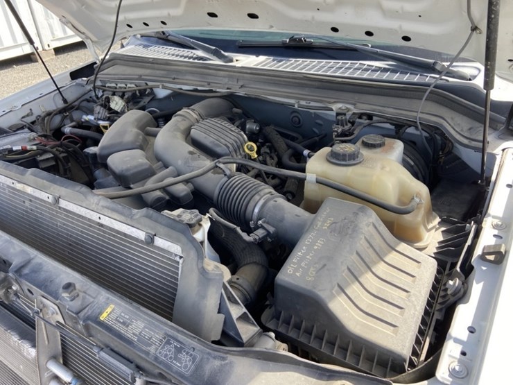 2010-ford-f250-xl-image-37