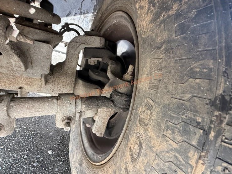 2004-dodge-ram-3500-image-19