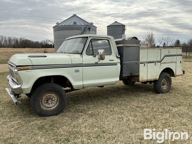 1975-ford-f250-image-1