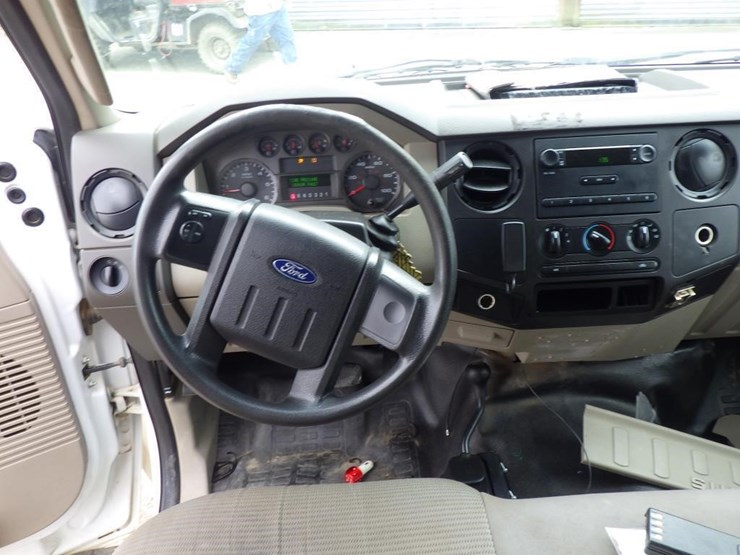 2008-ford-f250-image-9