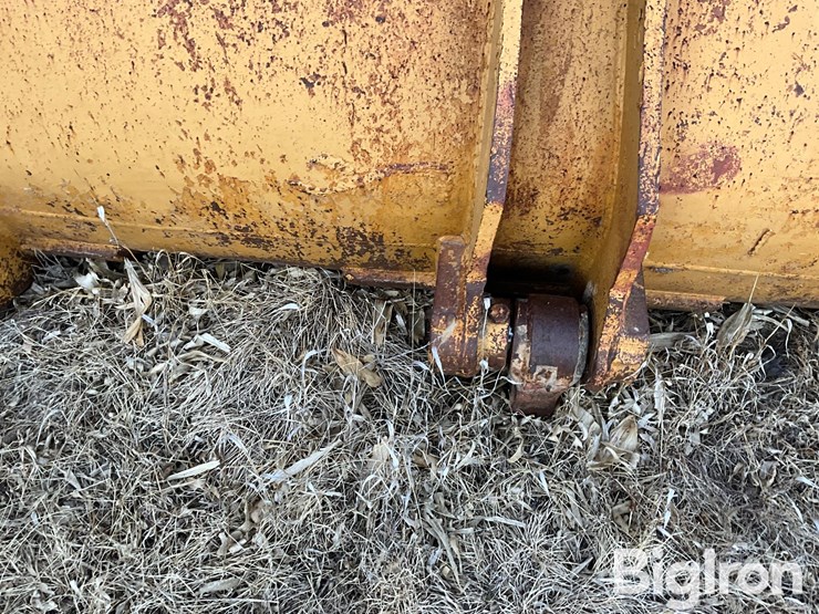 caterpillar-988-image-16