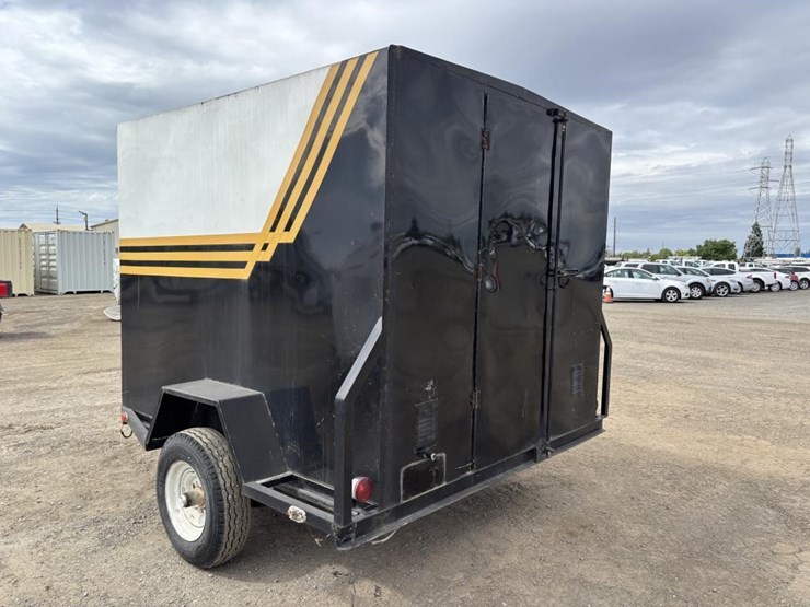 8'-s/a-enclosed-trailer-image-4