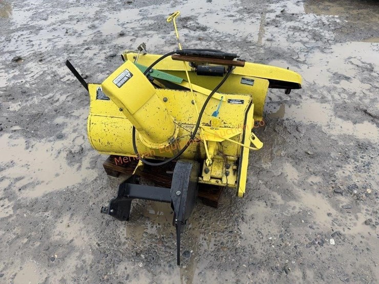 john-deere-212-image-7