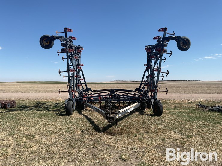 flexi-coil-c820-field-cultivator-image-2