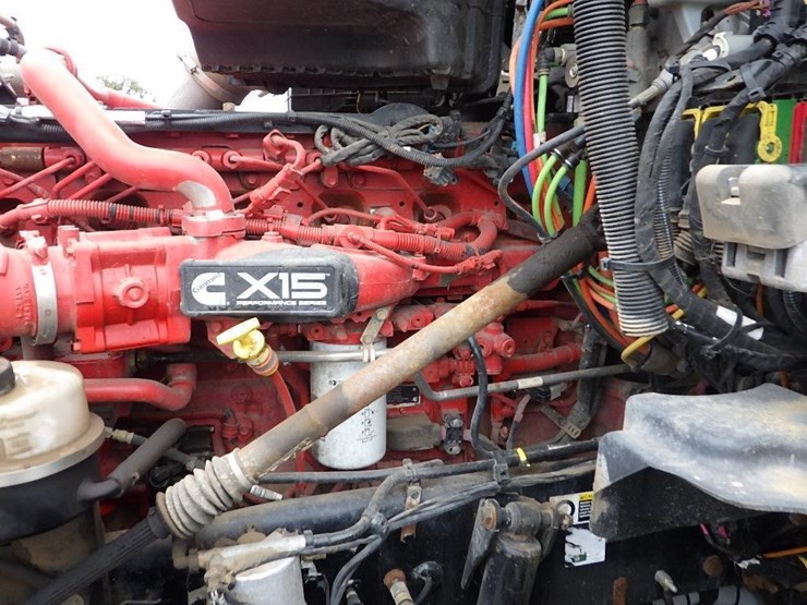 2019-kenworth-t880-image-60