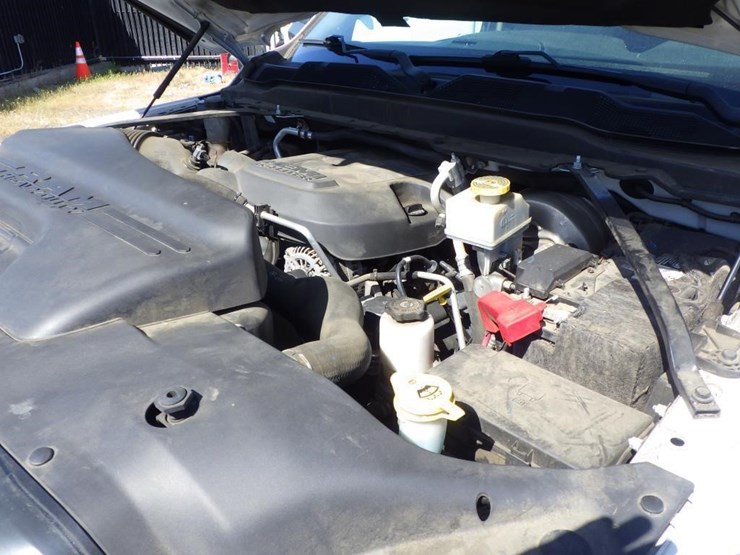 2019-dodge-2500-image-10