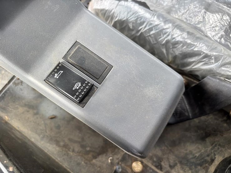 2024-cfg-industry-ntb45u-image-28