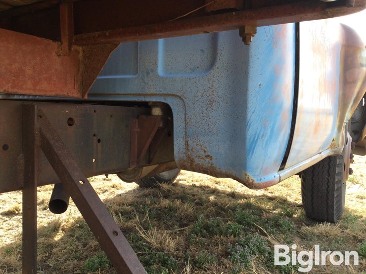 1958-chevrolet-60-image-10