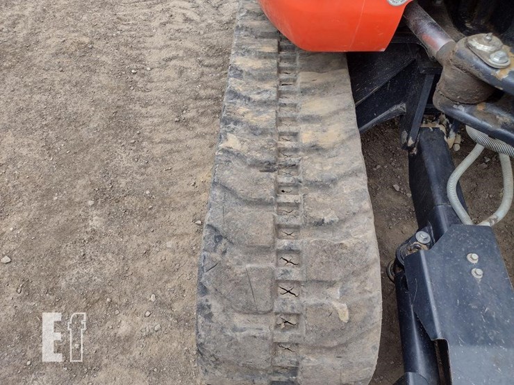 2020-kubota-kx040-4-image-25