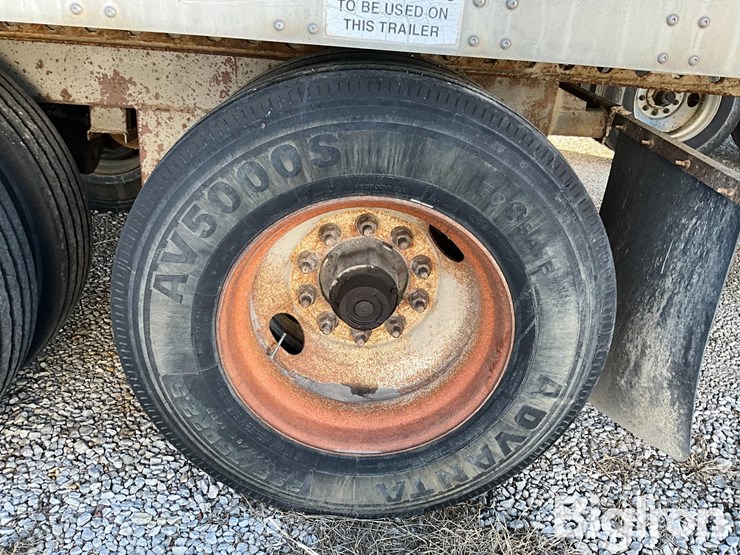 1994-wabash-t/a-enclosed-van-trailer-w/chemical-tanks-image-17