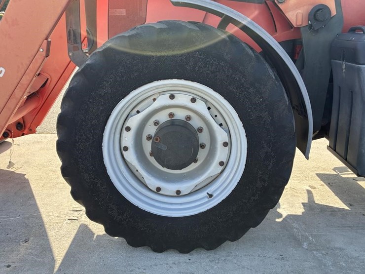 2008-massey-ferguson-6485-image-11