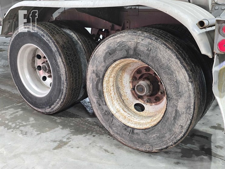 1983-trailmaster-tanker-image-17