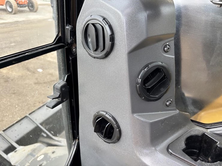 2020-caterpillar-308cr-image-33